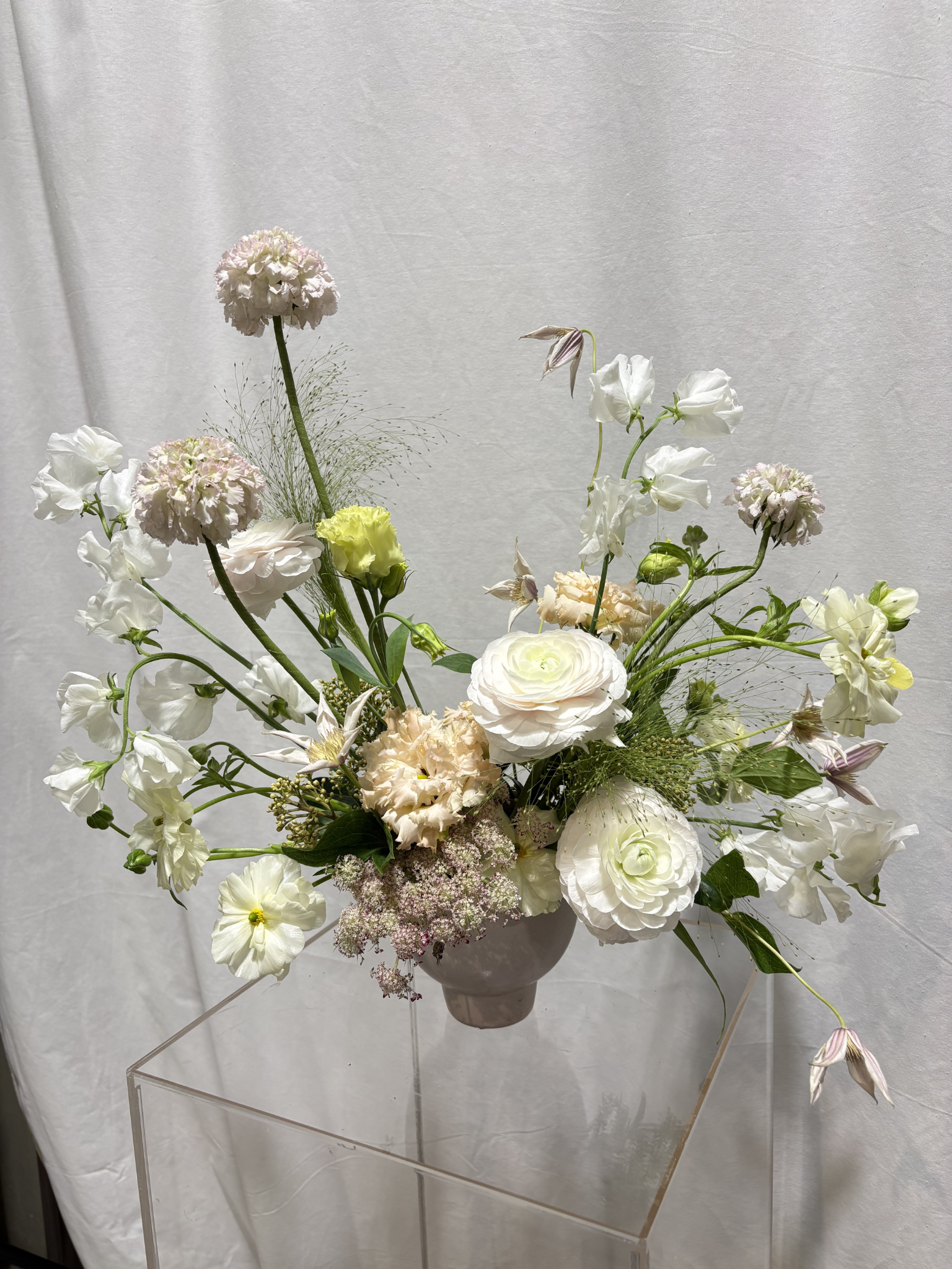 [UPDATE: Description of seasonal bouquet photo]