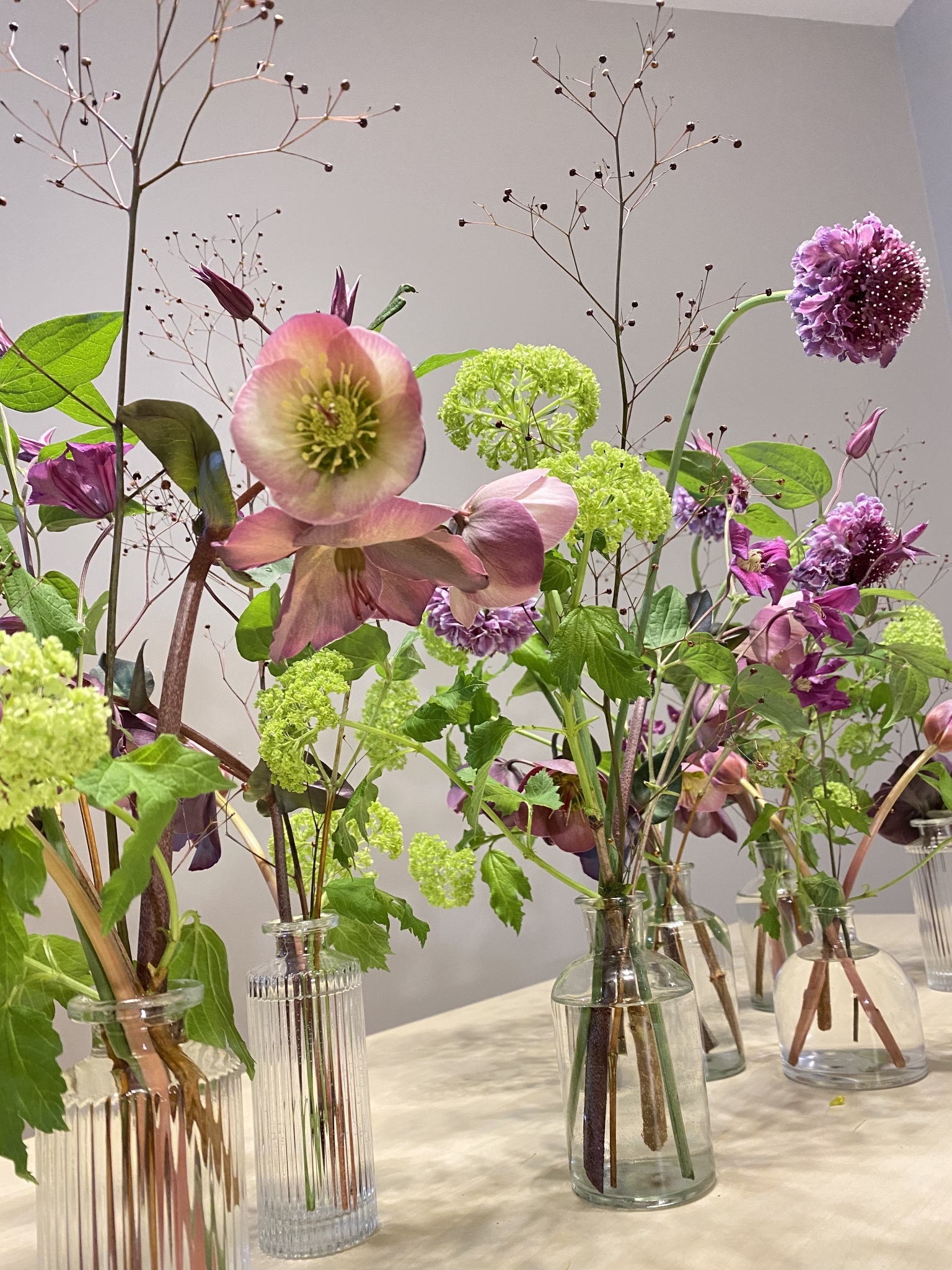 [UPDATE: Description of editorial floral design photo]